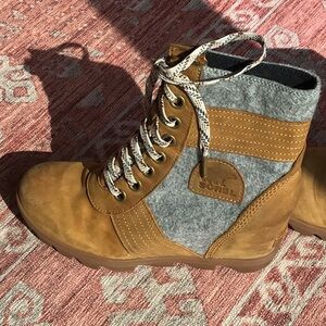 Sorel Lexie wedge